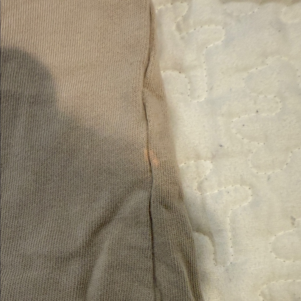 H&M Beige Ruffle Collar Pullover - Picture 4 of 5